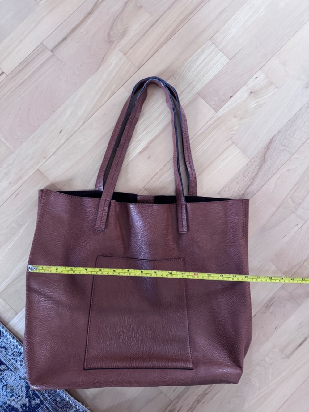 Tote - Picture 4 of 5